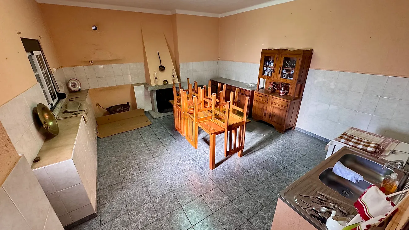 Moradia T5 à venda em Escalos de Baixo e Mata, Castelo Branco — foto 27