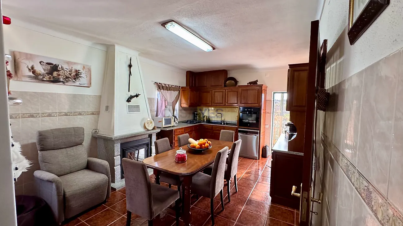 Moradia T5 à venda em Escalos de Baixo e Mata, Castelo Branco — foto 10