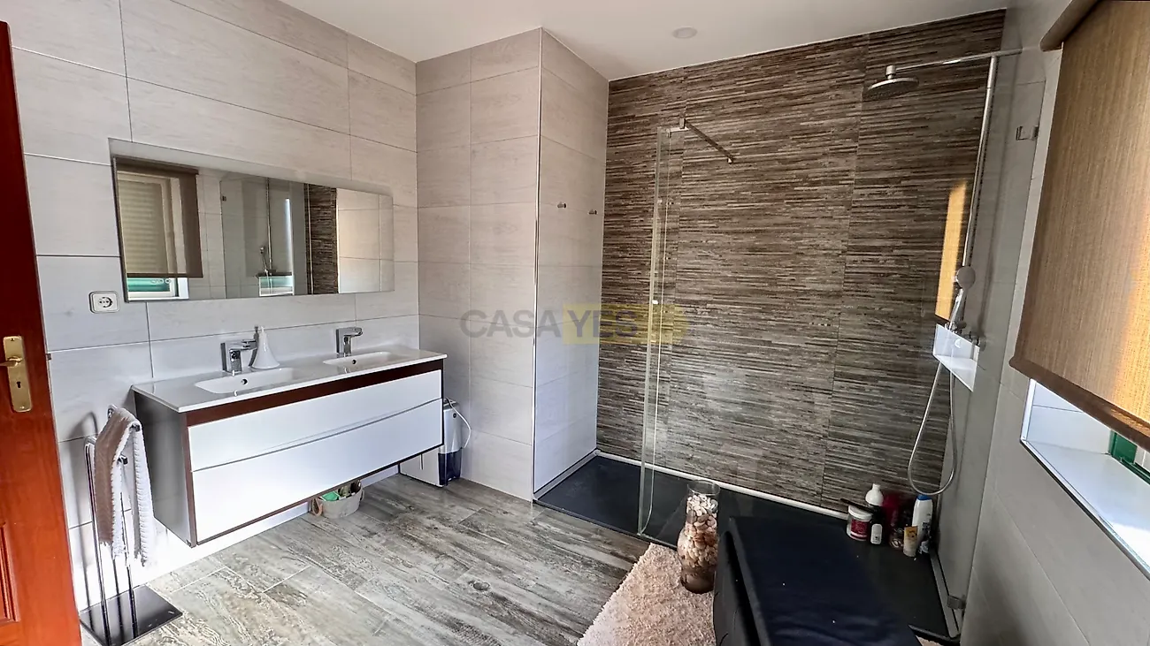 Moradia T5 à venda em Escalos de Baixo e Mata, Castelo Branco — foto 16