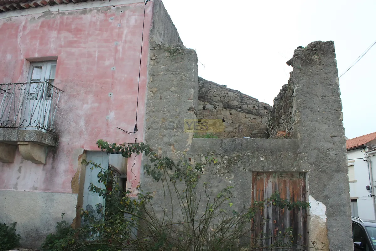 Moradia T0 à venda em Escalos de Cima e Lousa, Castelo Branco — foto 3