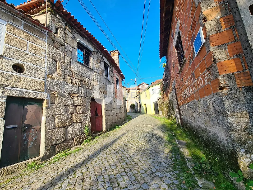 Moradia T4 à venda em São Miguel do Outeiro e Sabugosa, Tondela — foto 9