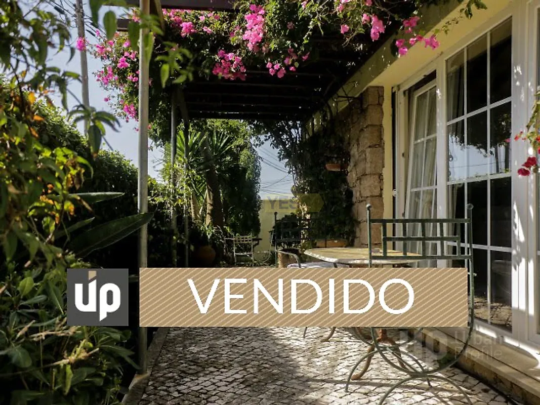 Moradia T3 em Colares, €850.000