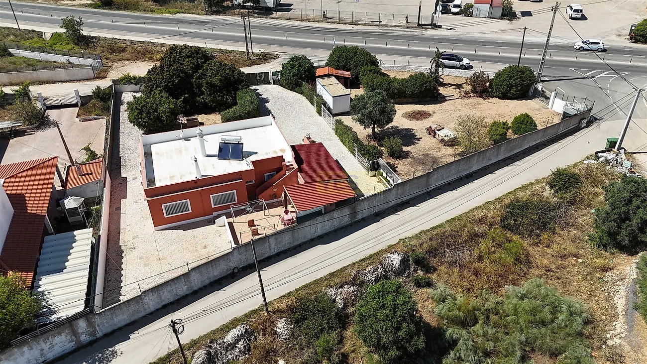 Moradia T2 à venda em Alcantarilha e Pêra, €535.000