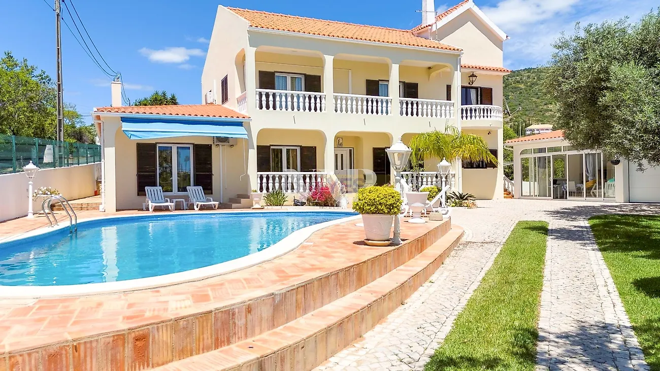 Moradia T5 à venda em São Clemente, €799.000