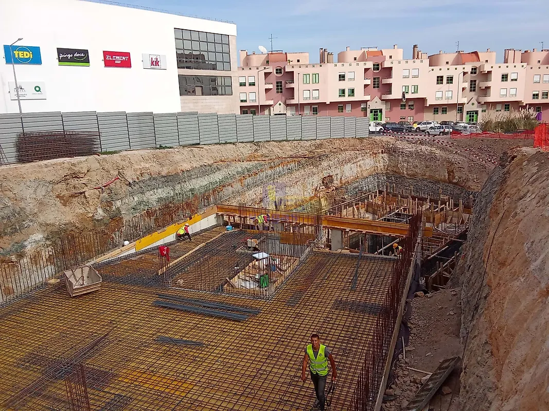 Apartamento T3 à venda em Rio de Mouro, Sintra — foto 14