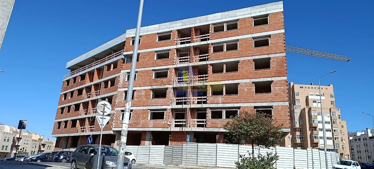 Apartamento T3 à venda em Rio de Mouro, Sintra — foto 3