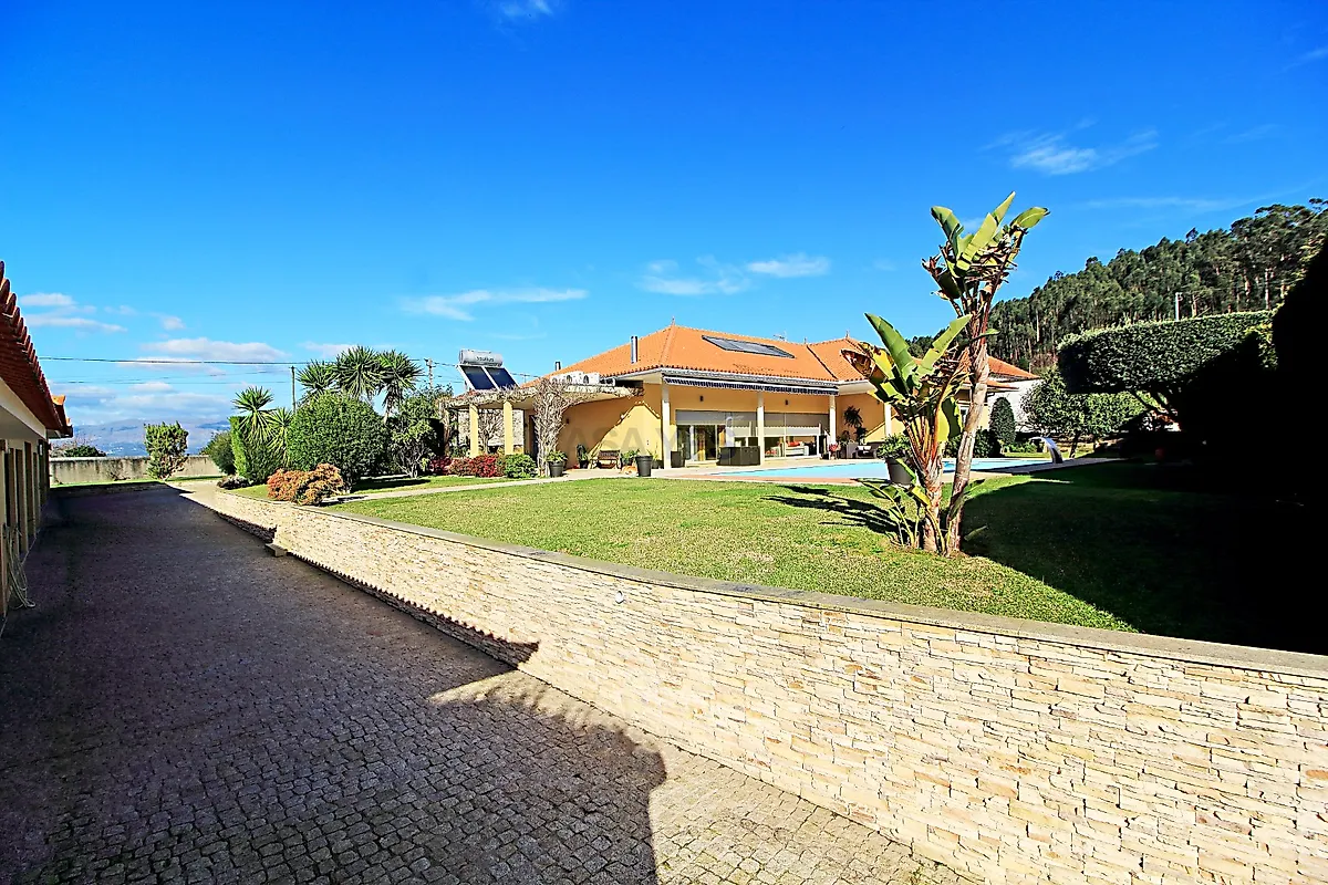 Moradia T4 em Vila Franca, €625.000
