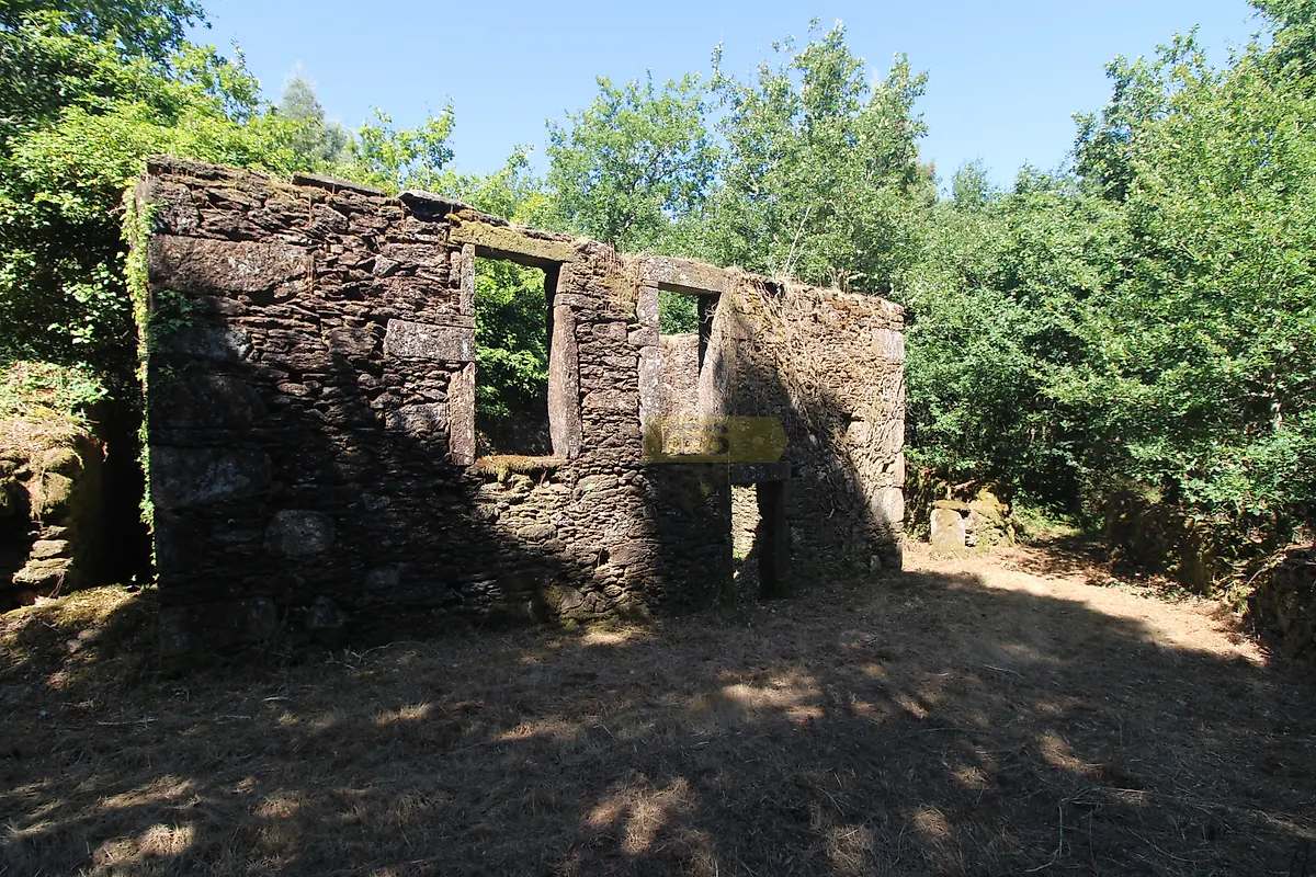 Moradia T3 em Coura, €90.000