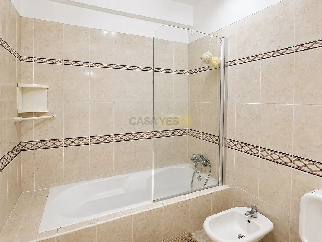 Apartamento T2 à venda em Quelfes, Olhão — foto 15