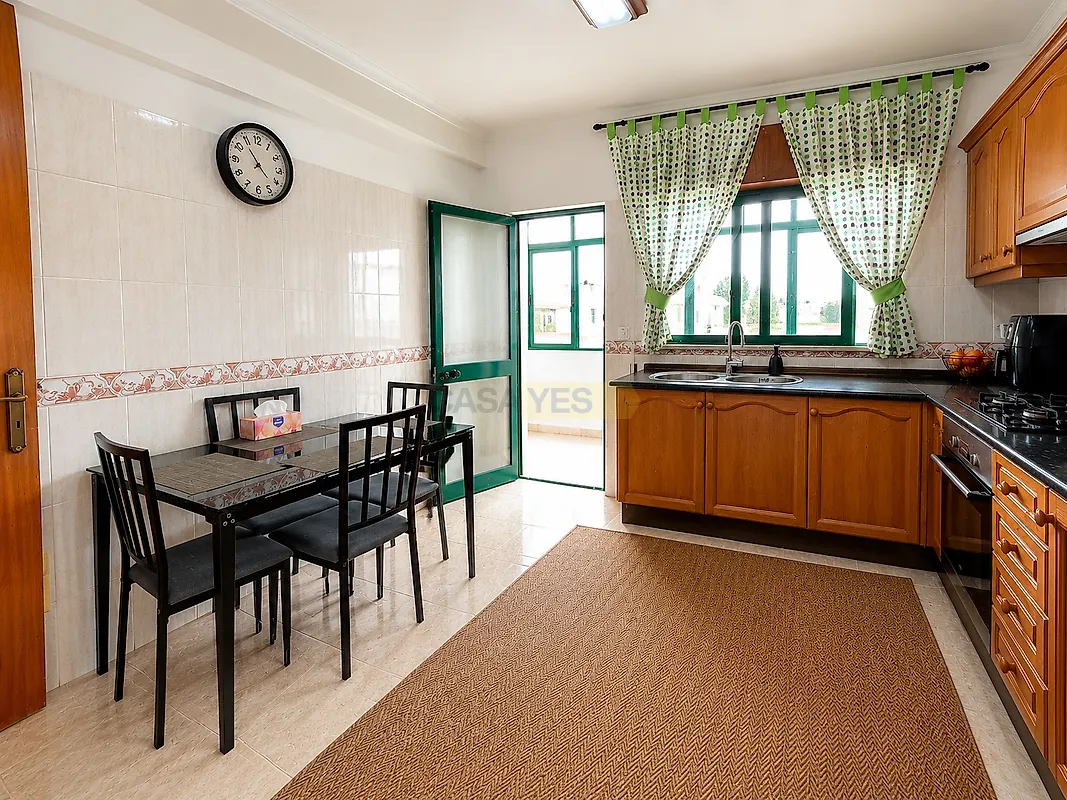 Apartamento T2 à venda em Quelfes, Olhão — foto 10