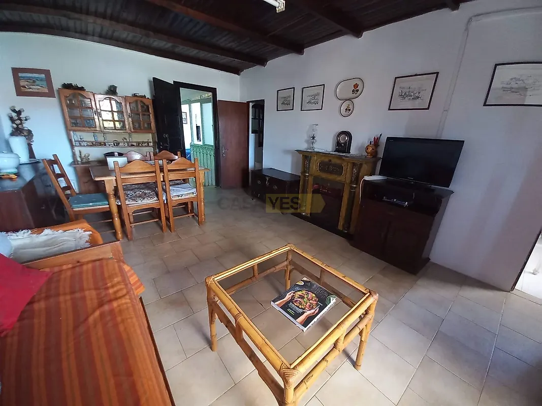 Moradia T2 à venda em Olhão, €350.000