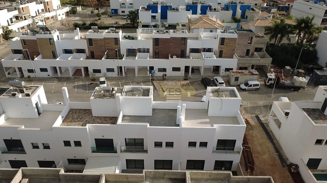 Moradia T3 em Moncarapacho e Fuseta, €445.000