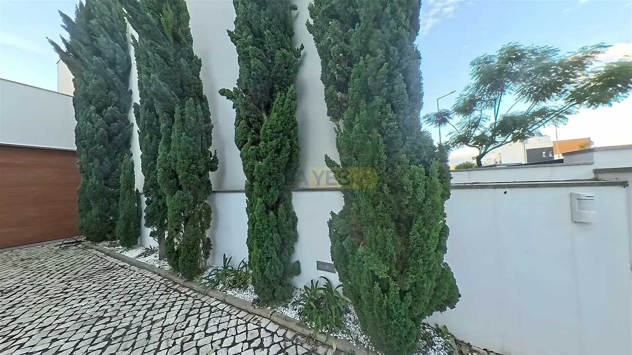 Moradia T4 à venda em Quelfes, Olhão — foto 15