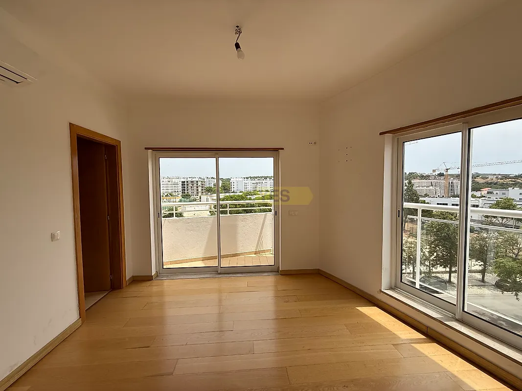 Apartamento T3 à venda em São Clemente, Loulé — foto 23