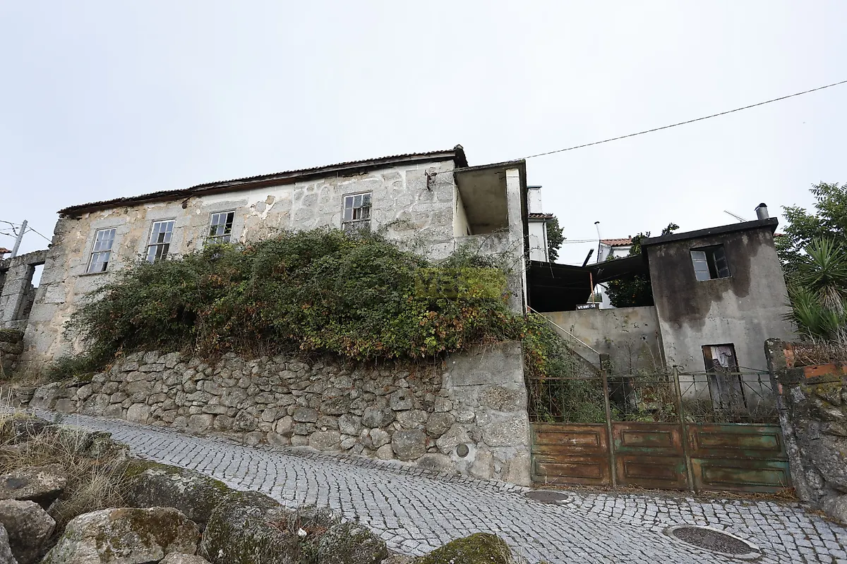 Moradia T0 em Santos Evos, €65.000