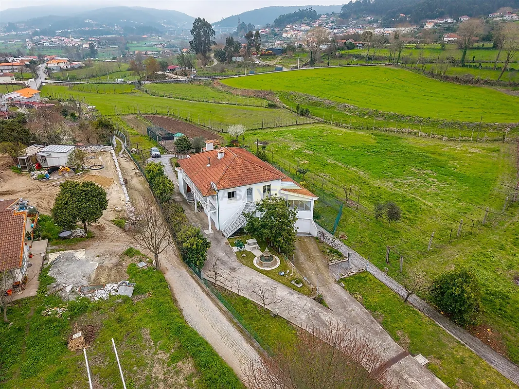 Moradia T5 à venda em Vale (São Cosme), Telhado e Portela, Vila Nova de Famalicão — foto 9