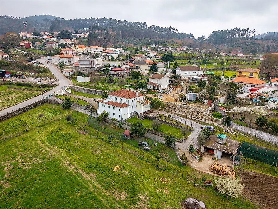 Moradia T5 à venda em Vale (São Cosme), Telhado e Portela, Vila Nova de Famalicão — foto 8