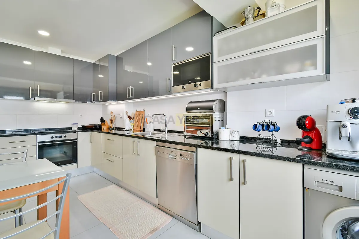 Apartamento T3 à venda em Torres Vedras (São Pedro, Santiago, Santa Maria do Castelo e São Miguel) e Matacães, Torres Vedras — foto 3