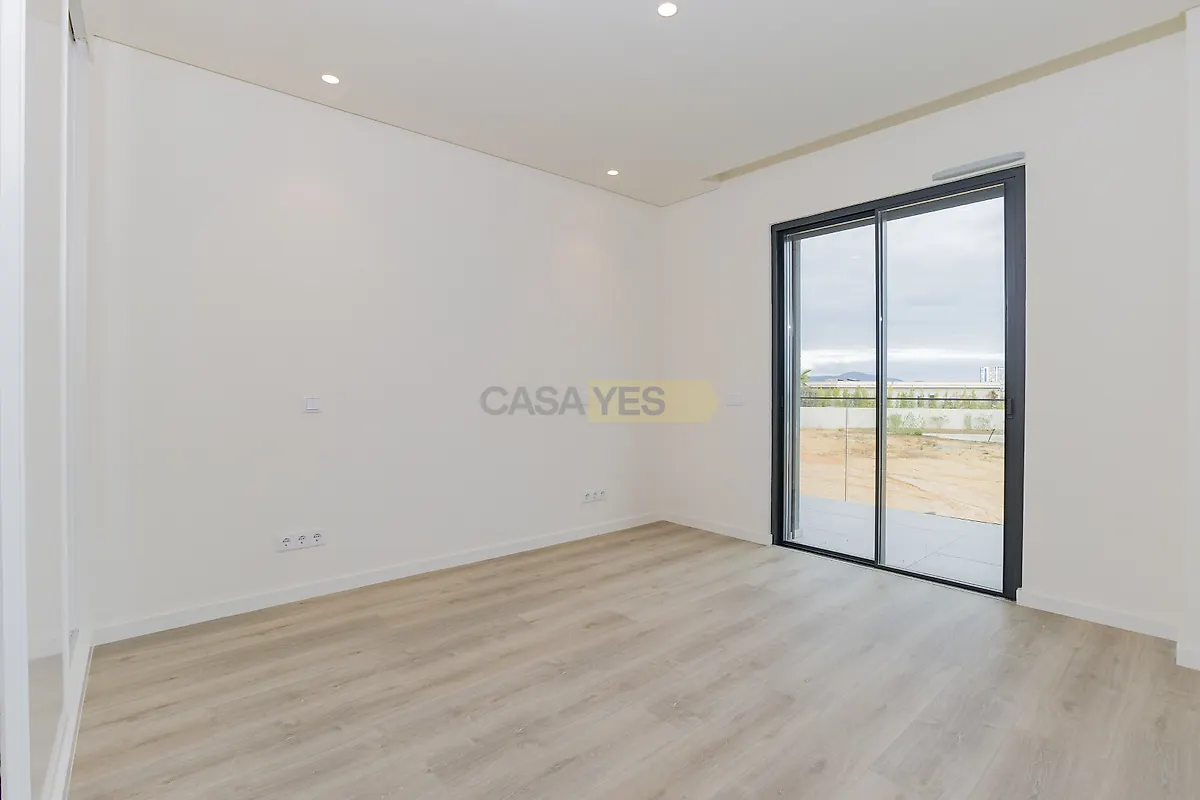 Apartamento T4 à venda em Montenegro, Faro — foto 10