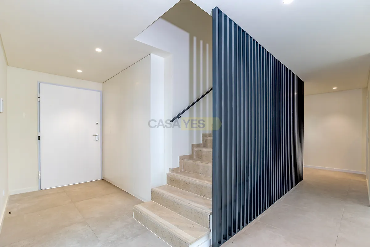 Apartamento T4 à venda em Montenegro, Faro — foto 14