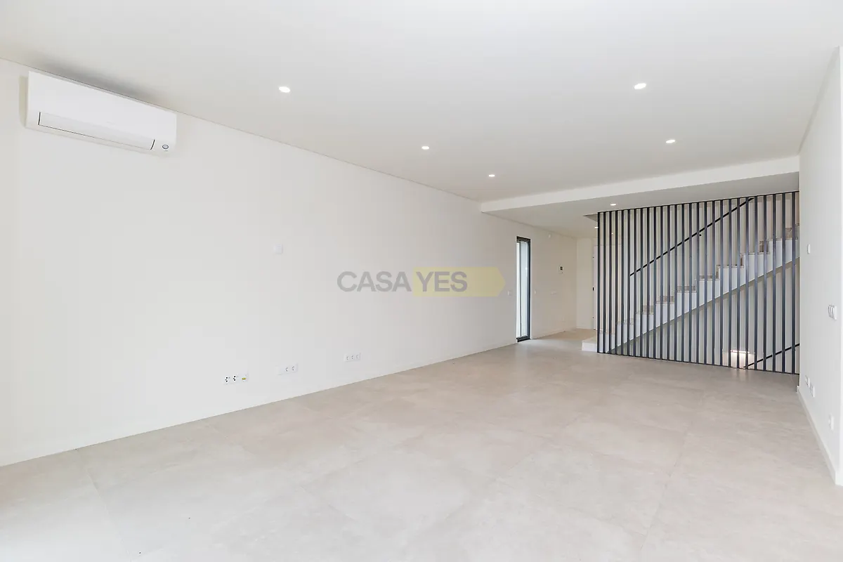 Apartamento T4 à venda em Montenegro, Faro — foto 36
