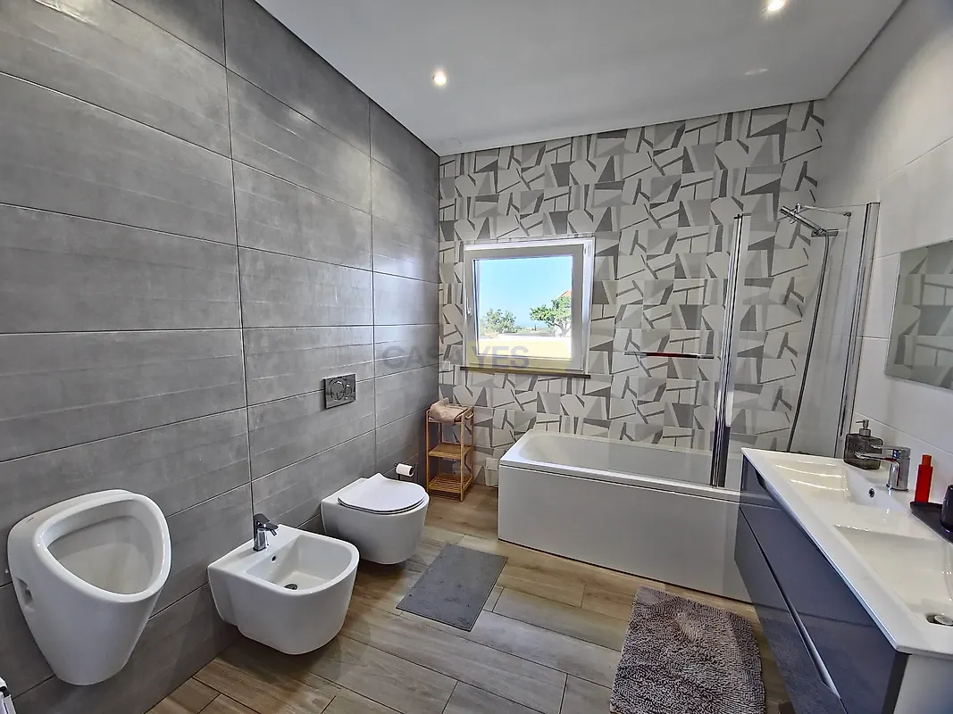 Apartamento T5 à venda em Santa Bárbara de Nexe, Faro — foto 17