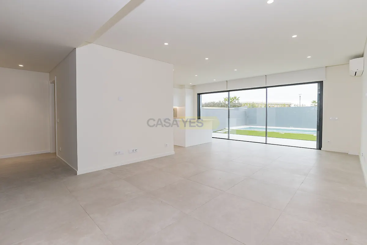 Apartamento T4 à venda em Montenegro, Faro — foto 14