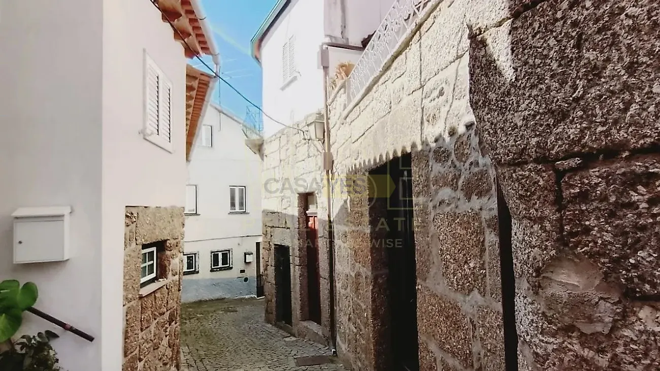 Moradia T1 à venda em São Gião, Oliveira do Hospital — foto 2