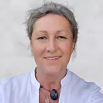 Linda Machado